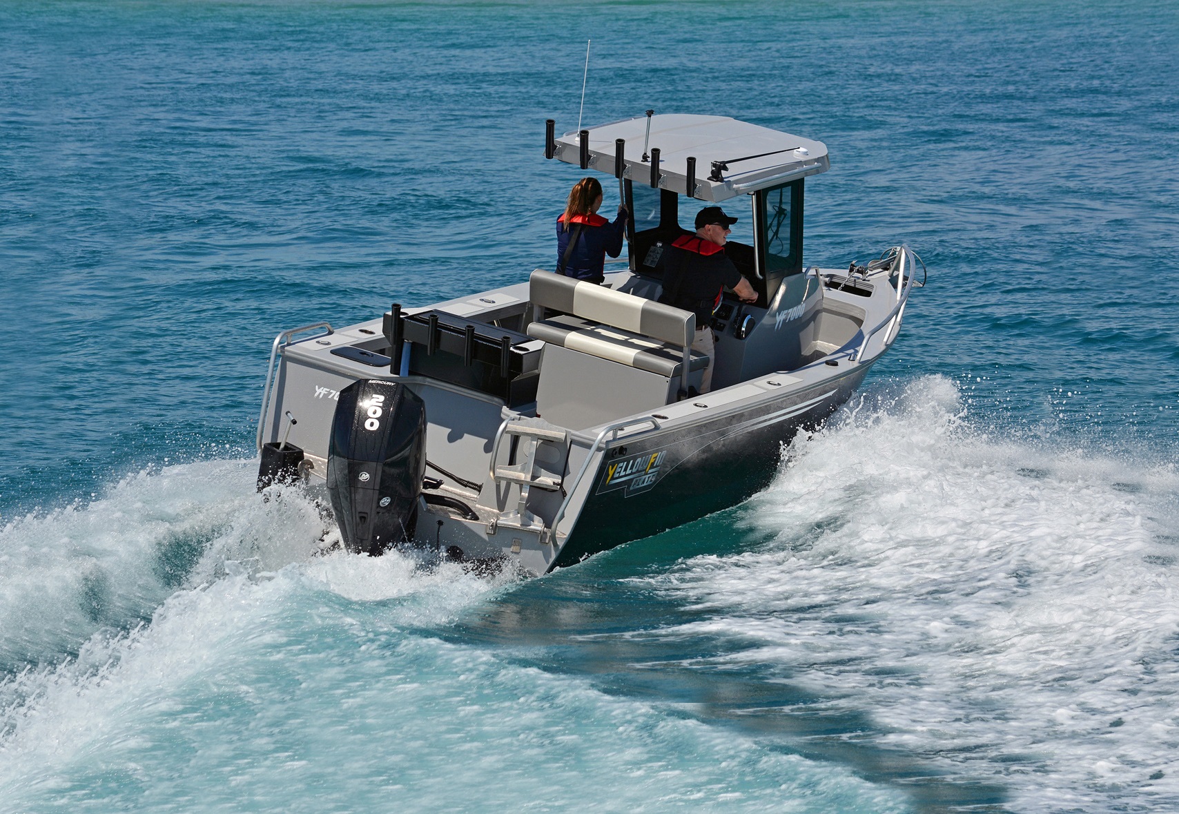 Yellowfin Centre Cabin